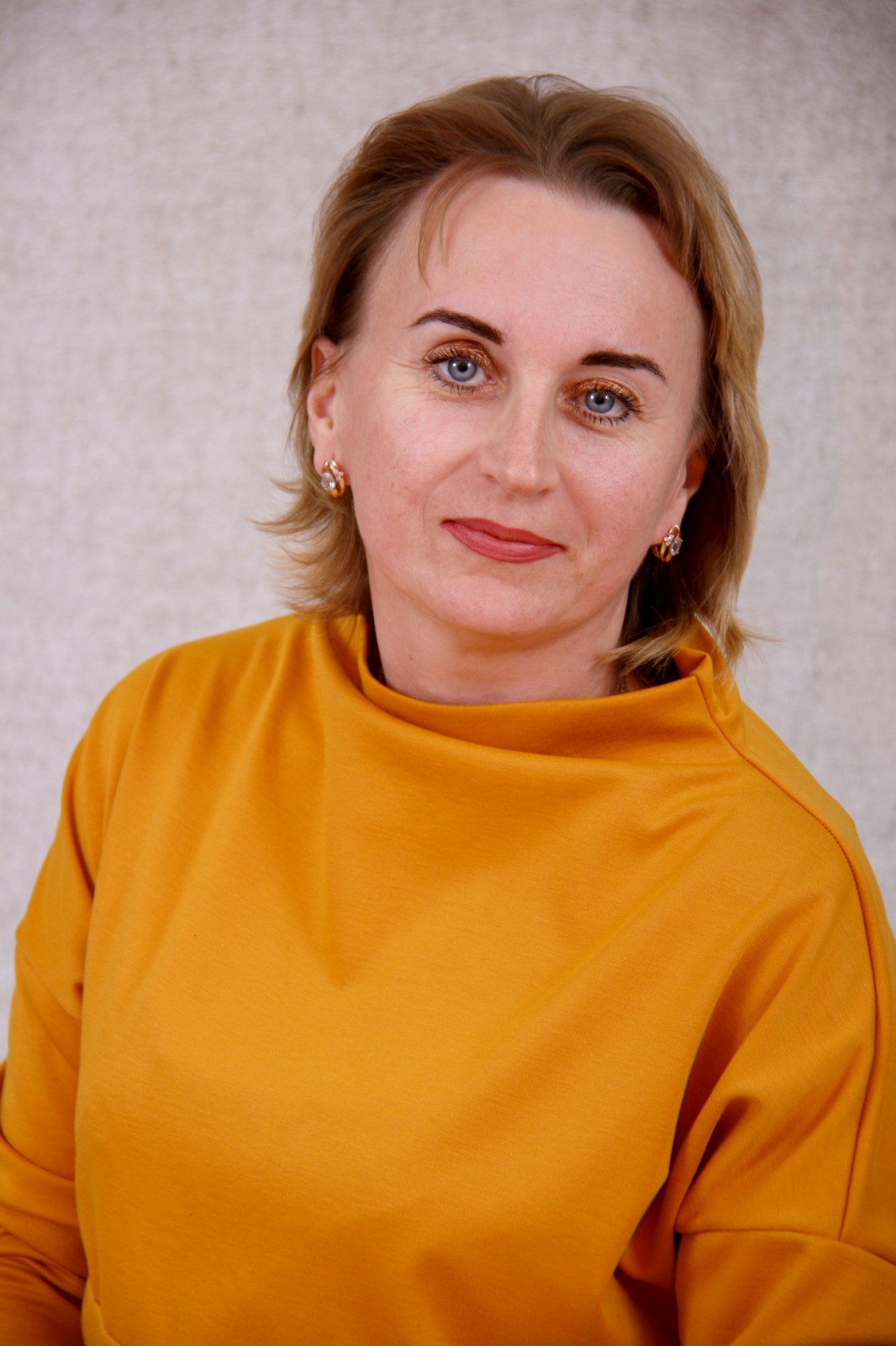 Зозуля Наталья Ивановна.